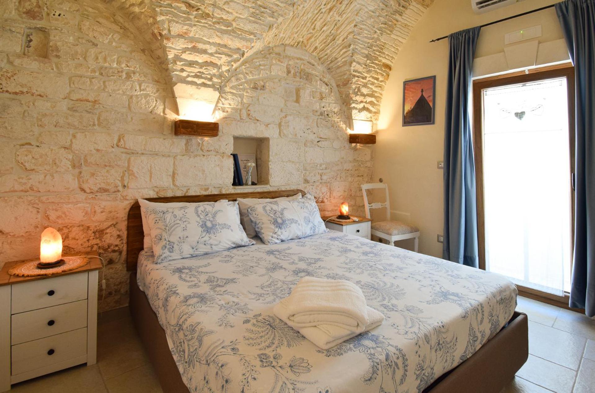 Pietra Antica, Old Town Bnb, Apartment มาร์ตินาฟรังกา ภายนอก รูปภาพ